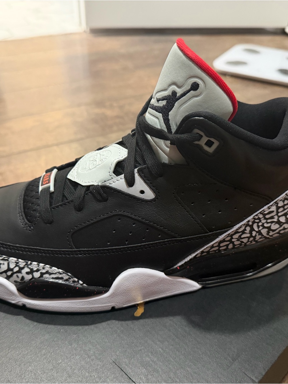 Jordan Son of Mars Low – Size 9 – Brand New in Box